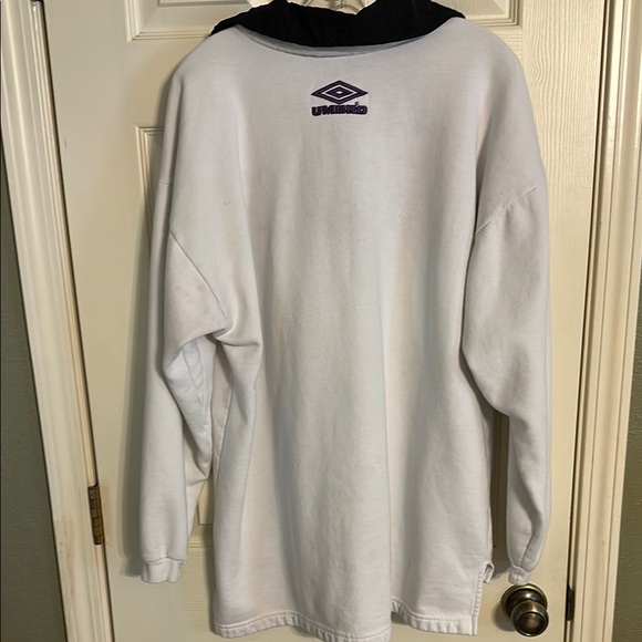 Vintage Umbro White and Black Quarter Zip Sweatshirt Nylon Collar Purple Logos - Picture 4 of 8